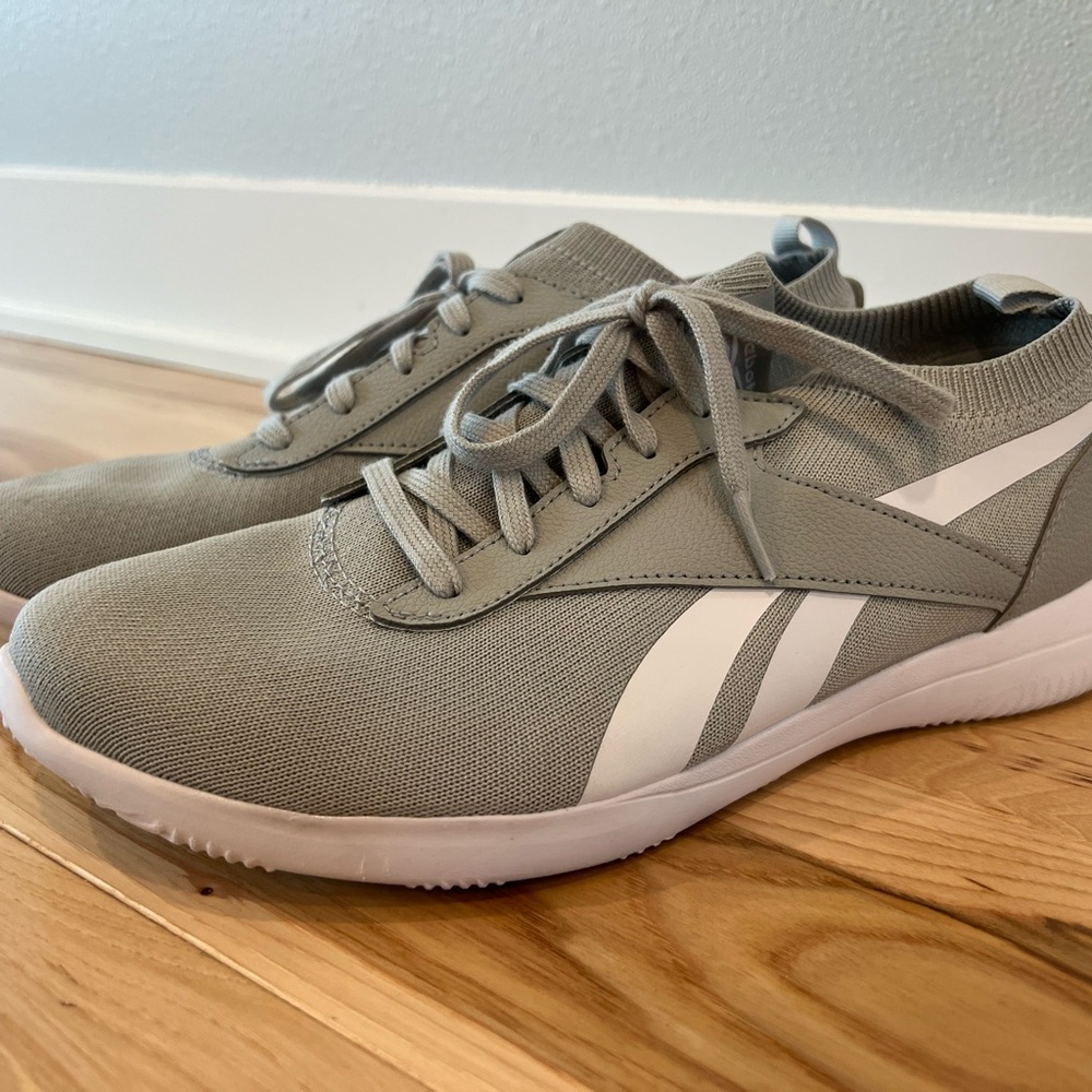 Reebok Women's Gray Walking Sneakers